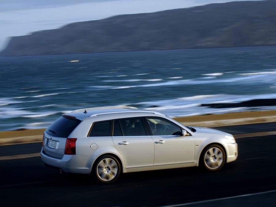  Cadillac BLS Wagon 2007 года  (фото 5 из 37)
